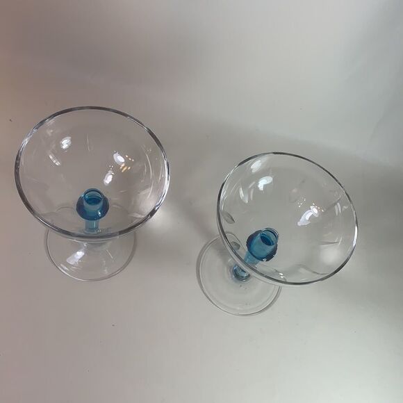 Set 2 Vintage Bombay Sapphire Gin Martini Glasses - Picture 5 of 10